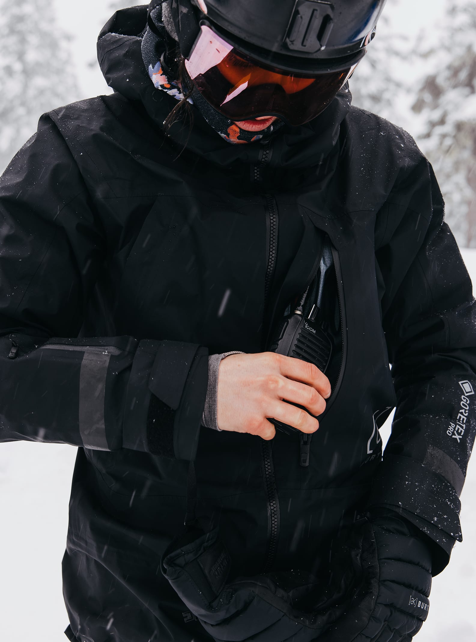 Burton Women's Burton [ak] Tusk GORE-TEX PRO 3L Jacket True Black