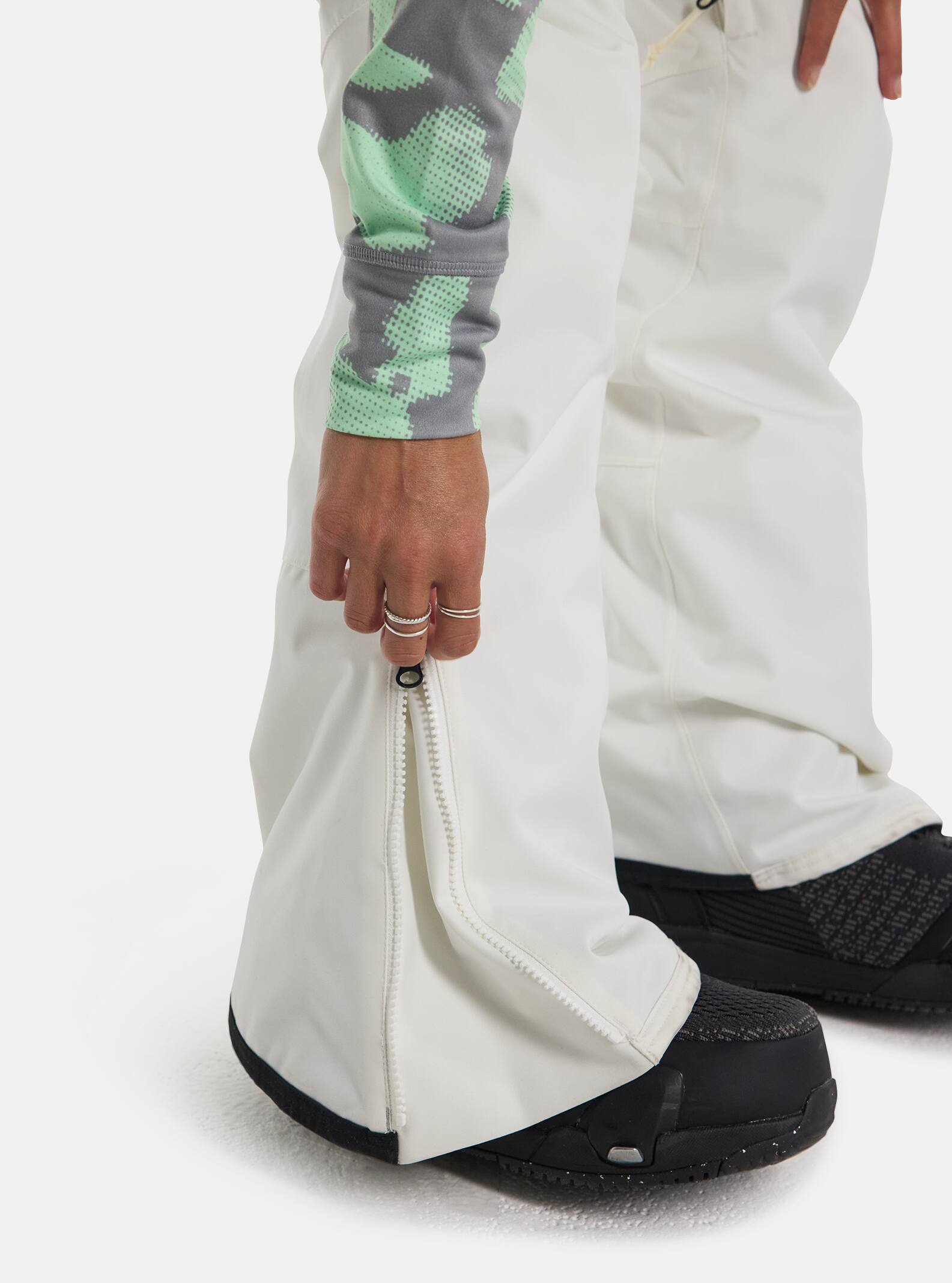 Burton Women's Burton Marcy High Rise Stretch Pants Stout White