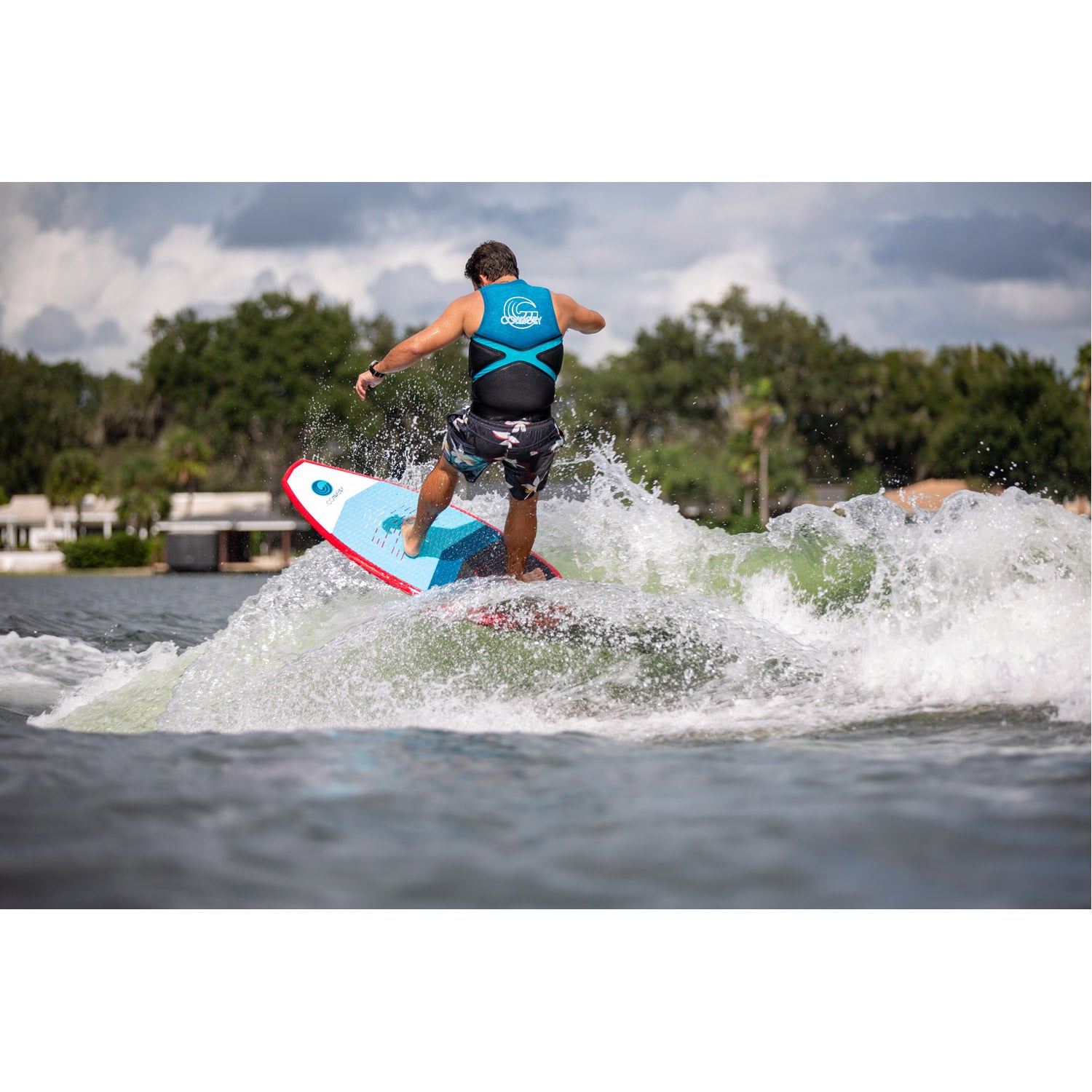 Bentley Wakesurfer 2022