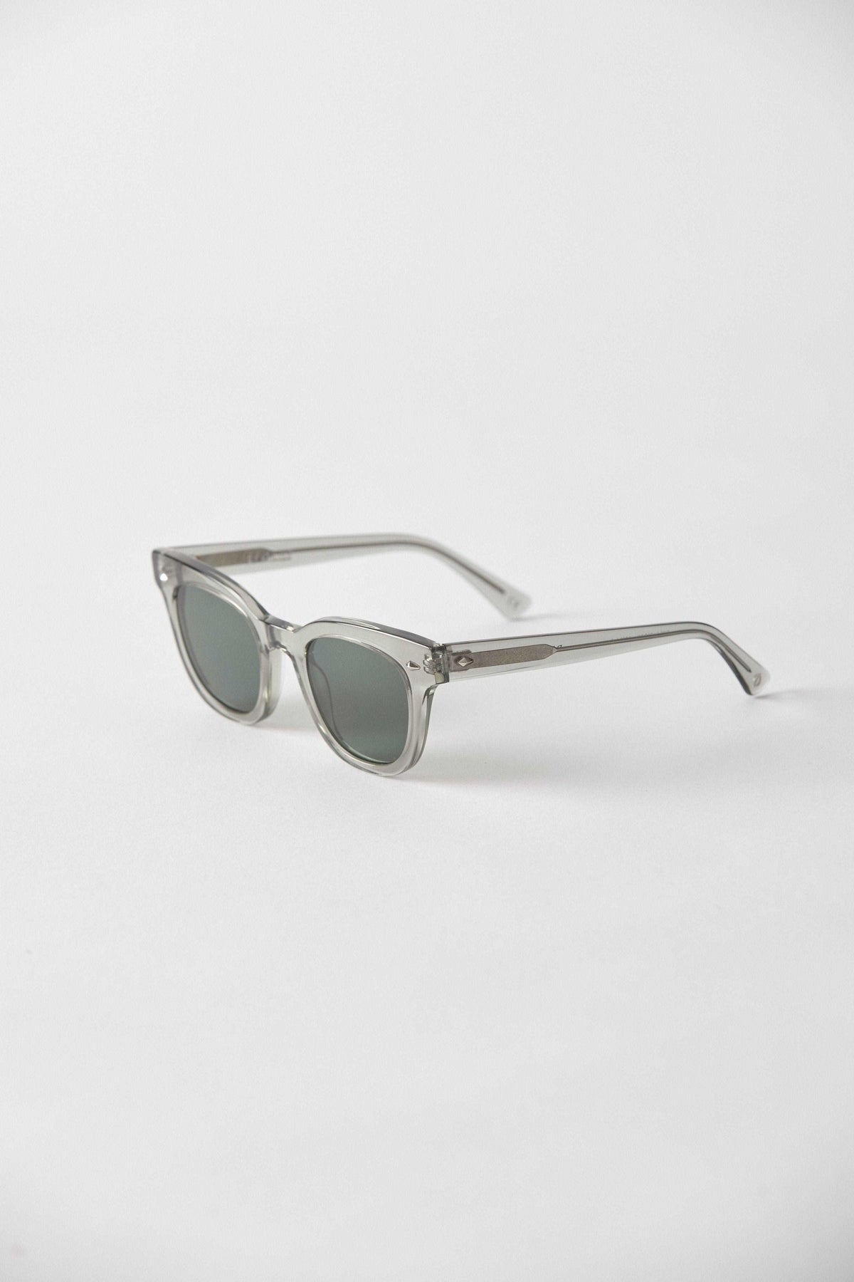 Epokhe Dylan Sunglasses Smoked Crystal Polished / Green