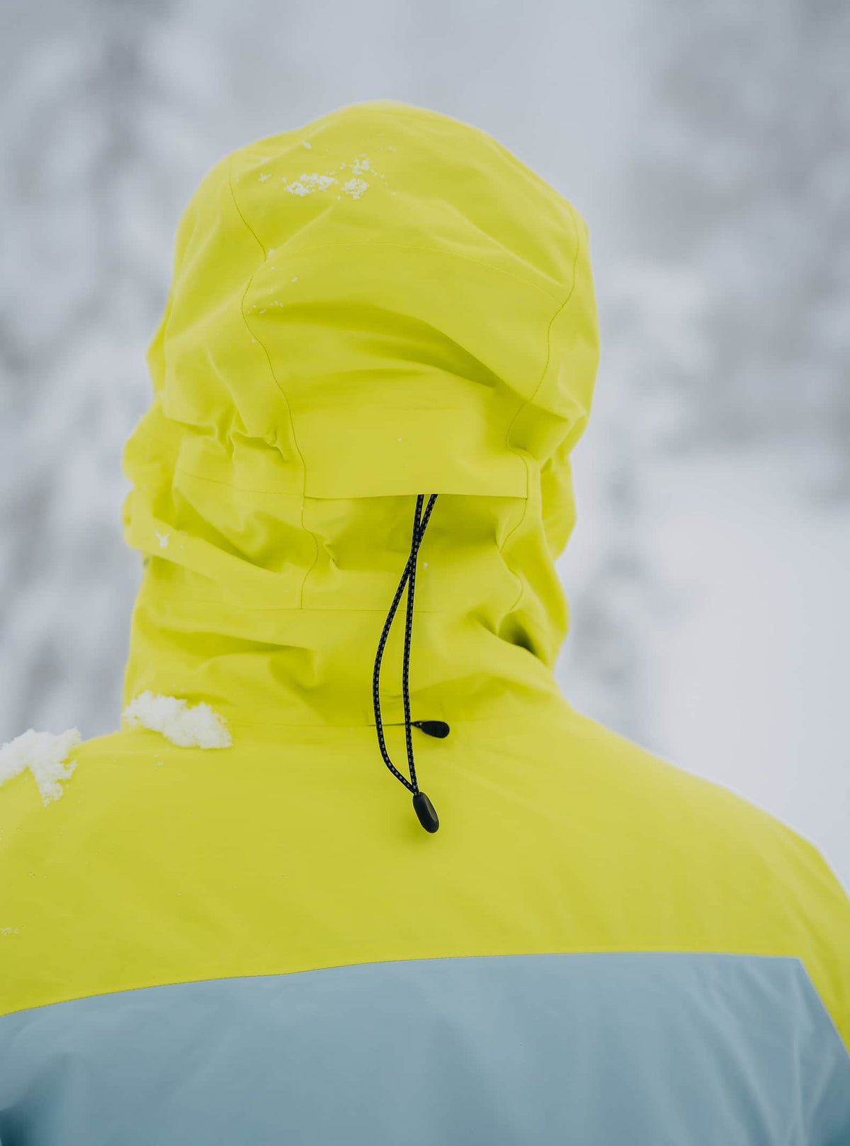 Burton Men's Burton [ak] Swash GORE-TEX 2L Jacket Limeade/Ballad Blue/Gray Cloud