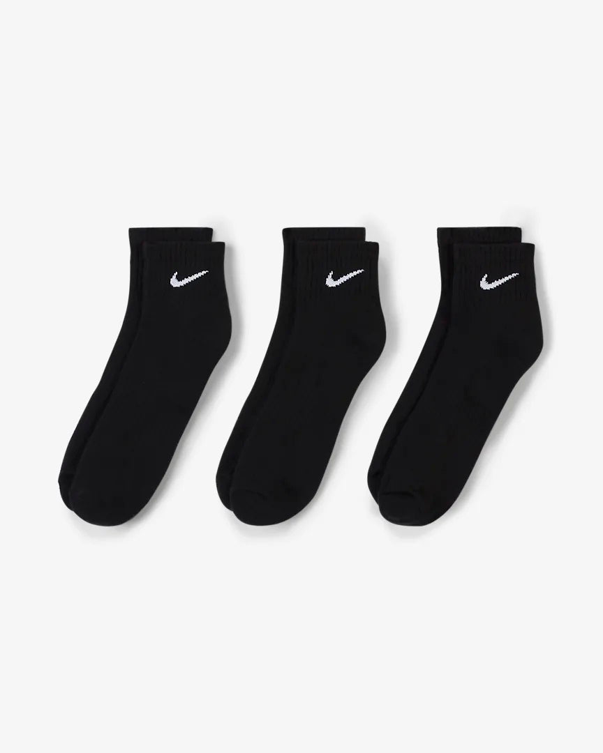 Nike Everyday Cushioned Training Ankle Socks (3 Pairs)