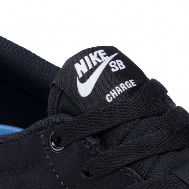 nike sb charge suede black and white