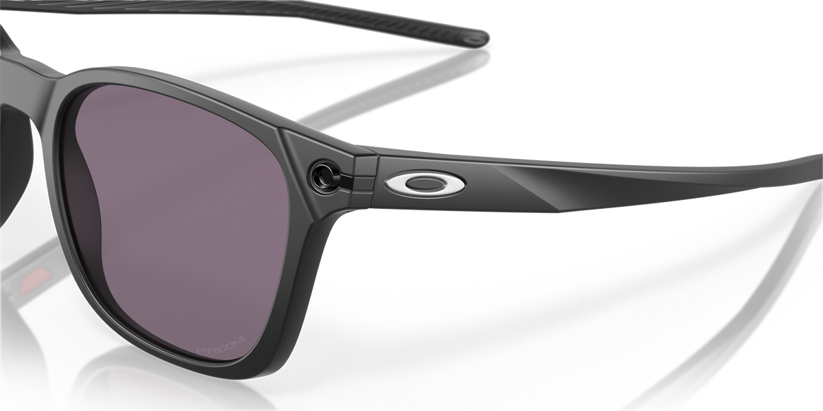 Oakley Ojector Matte black w/ prizm grey lens