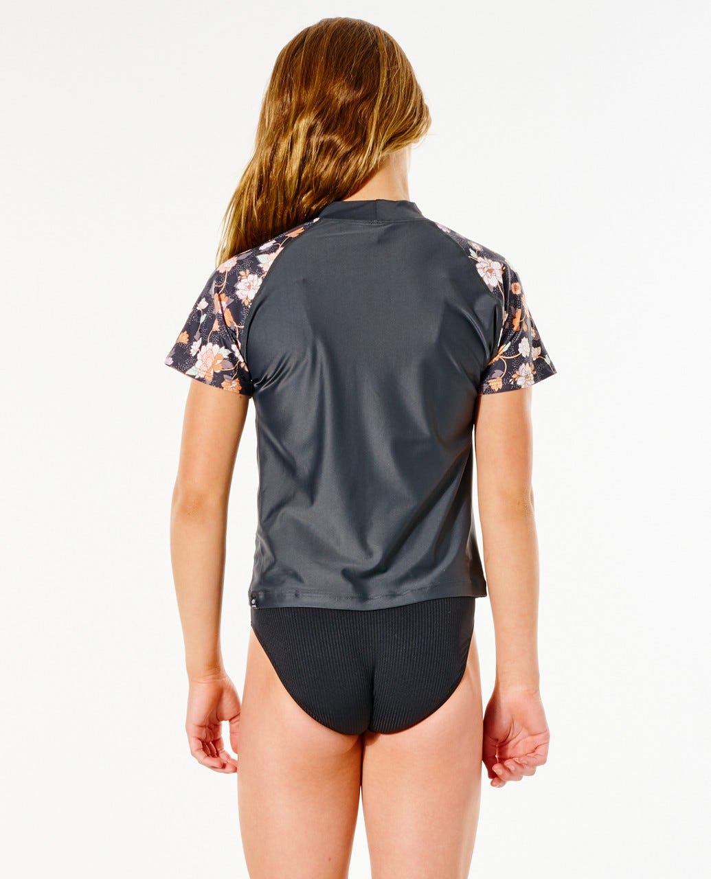 Rip Curl Girls Short Sleeve Rash Vest (8-16 years) Washed black