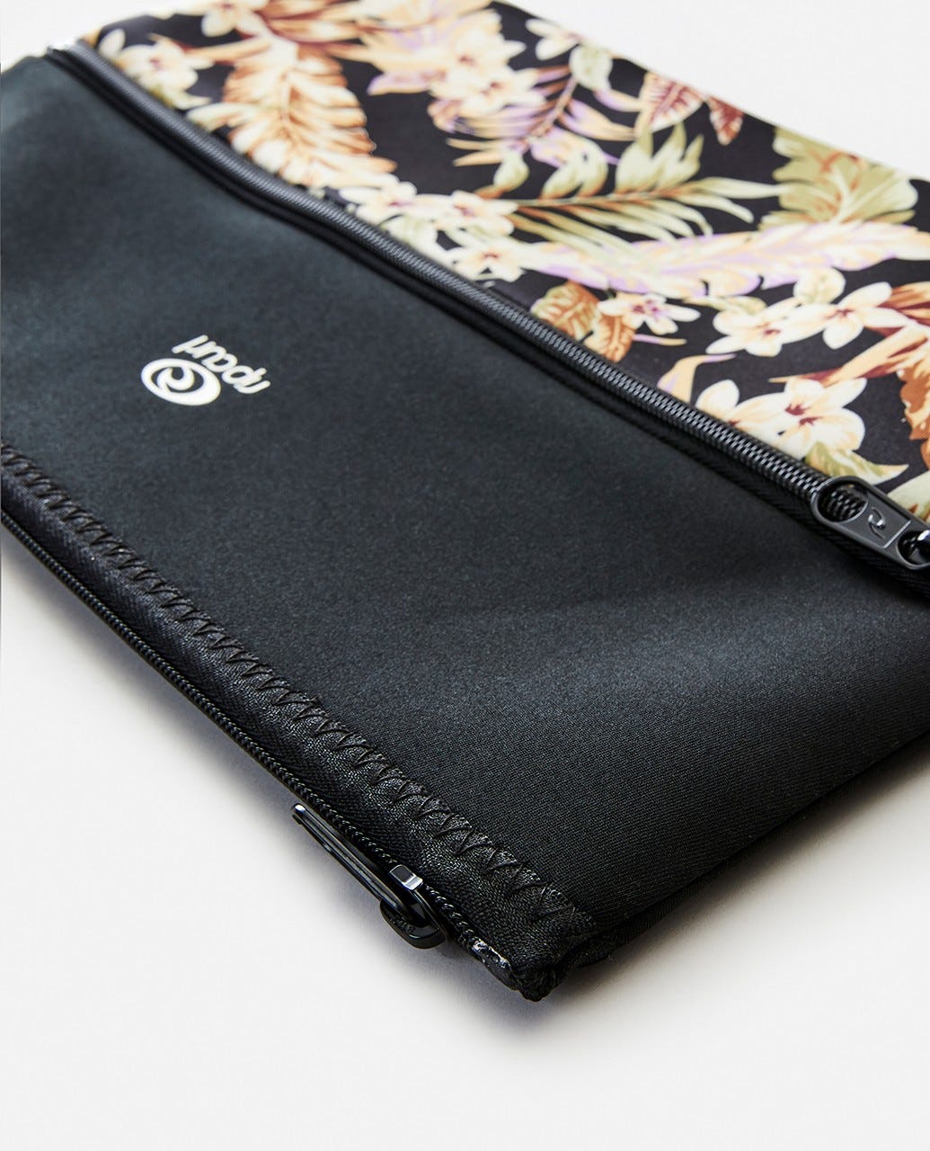 Rip Curl Mixed XL Pencil Case BLACK