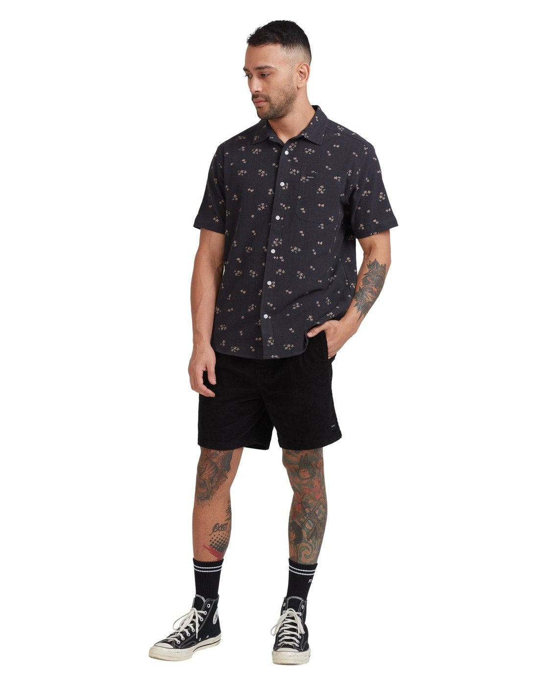Rvca FALLING SAKURA SHORT SLEEVE SHIRT Black