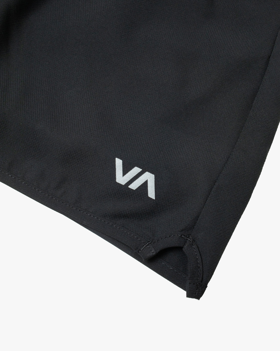 RVCA Yogger IV Elastic Shorts 17" BLACK