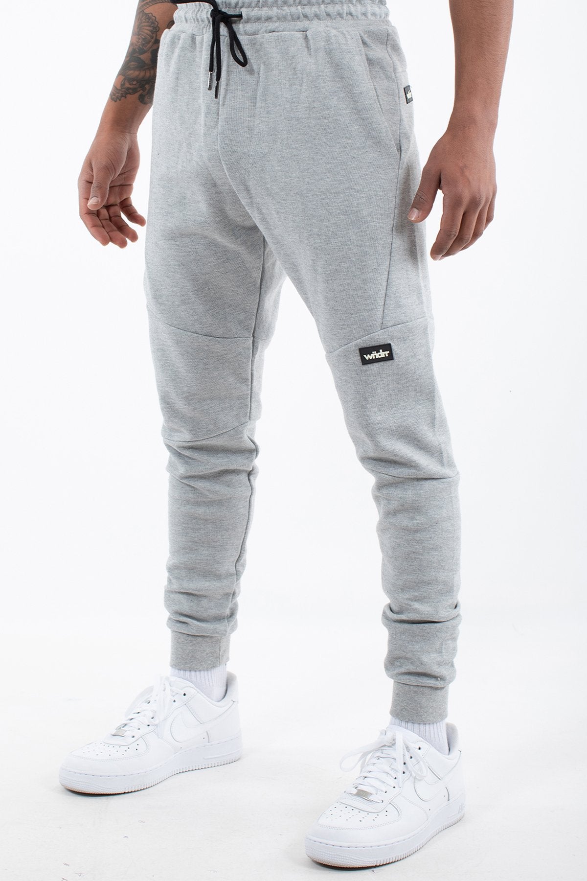 WNDRR HOXTON V2 TECH TRACKPANT Grey marle